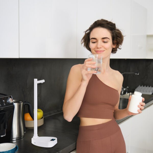 "Rechargeable Desktop Water Dispenser with Extension Tube - Automatic & Portable Water Pump" - Image 4