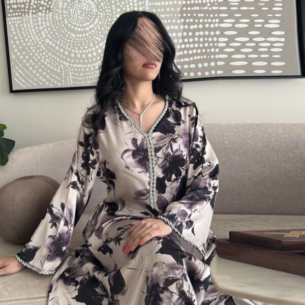 Muslim Arabic Dubai Printed Robe - Image 4