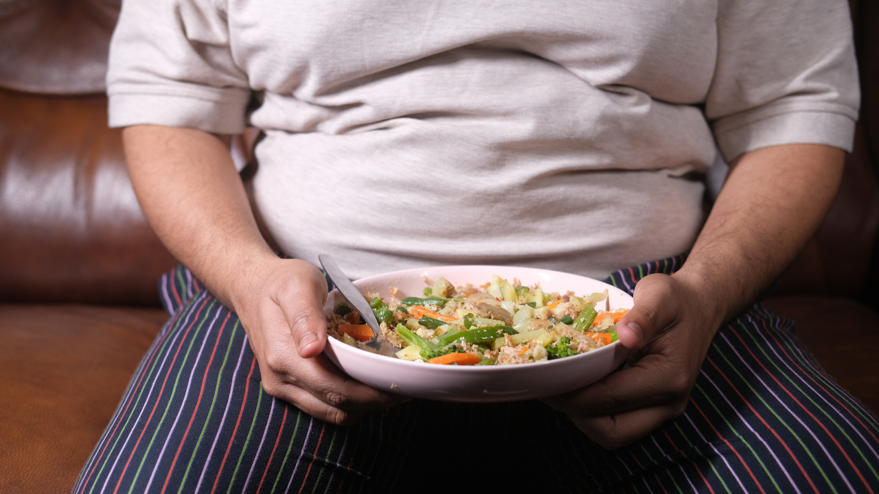 9 Effective Strategies to Lose Belly Fat Fast (Backed by Science)